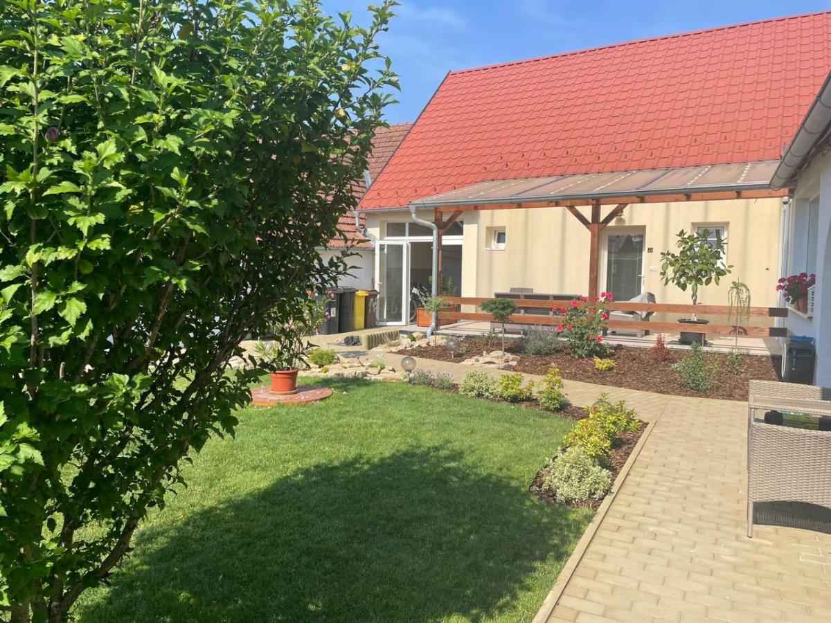 Apartmany U Palavy Přítluky 外观 照片