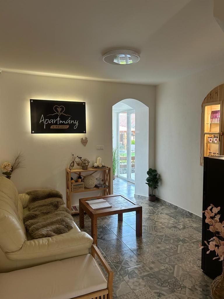 Apartmany U Palavy Přítluky 外观 照片